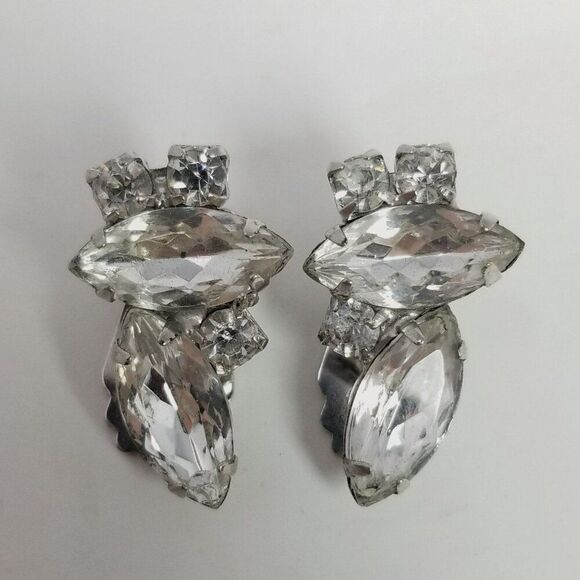 Vintage Rhinestone Cluster Clip On Earrings, Marquise Shape Prong Set, Estate - Picture 2 of 6